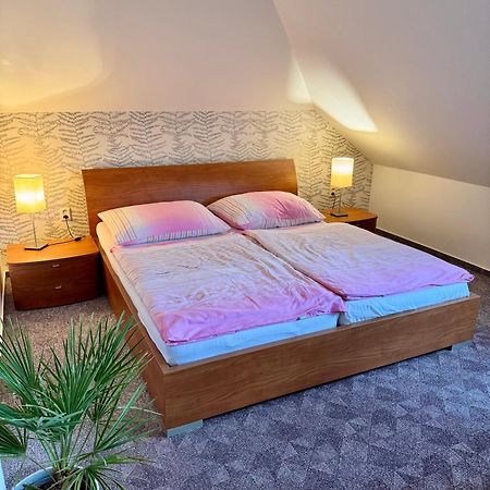 Ji Apartment Modrice Luaran gambar