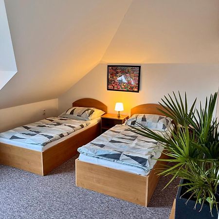 Ji Apartment Modrice Luaran gambar