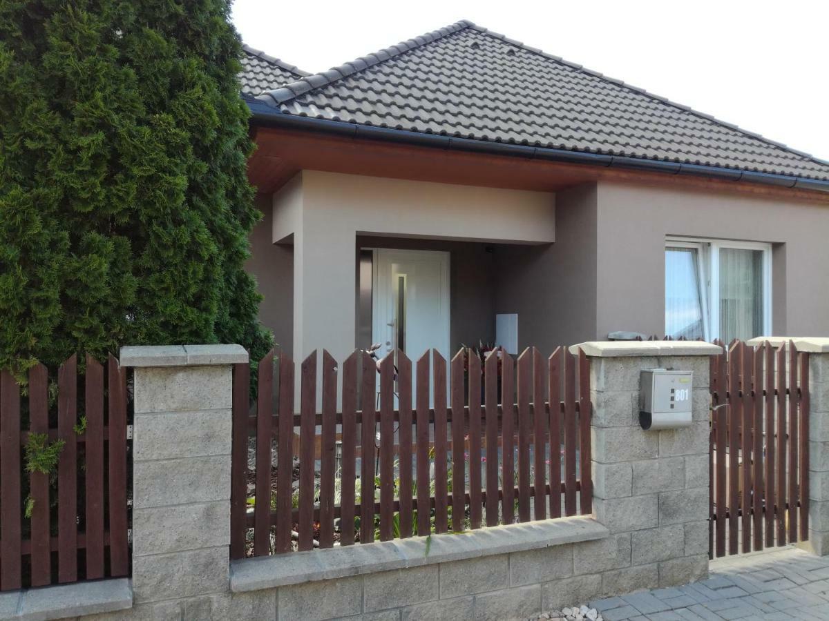 Ji Apartment Modrice Luaran gambar